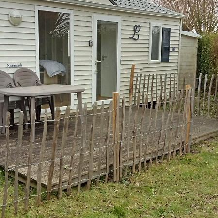 Luxueuze Stacaravan 4Pers Met Terras En Tuintje Bredene Exteriör bild